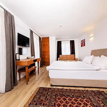 Hotel Neda 4*