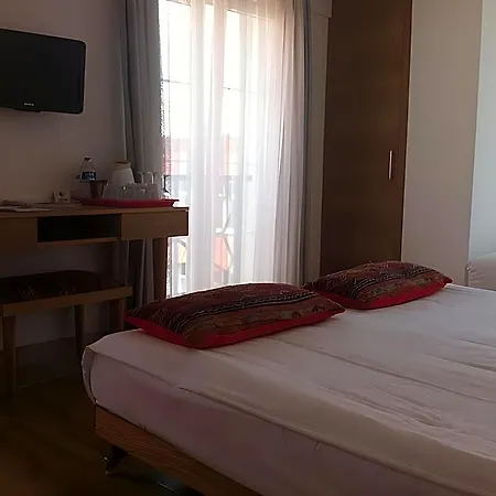 Neda 4*