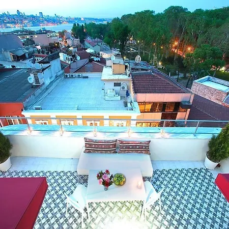 Neda Istanbul